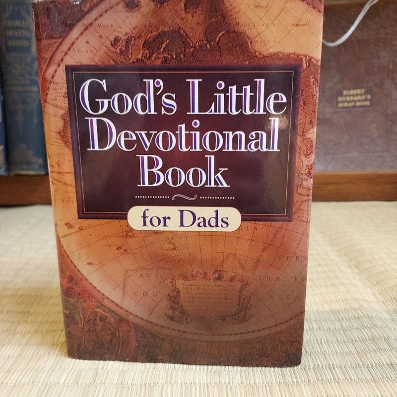 God's Little Devotional Book for Dads