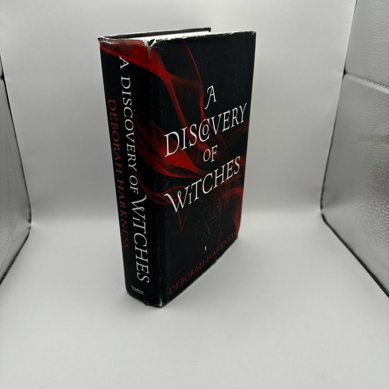 A Discovery of Witches (1st UK Ed 1st print)