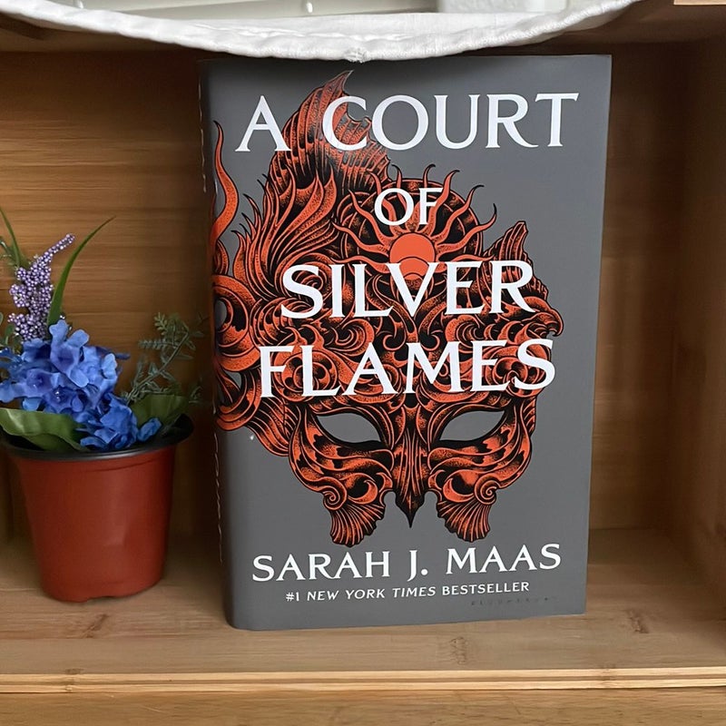 A Court of Silver Flames