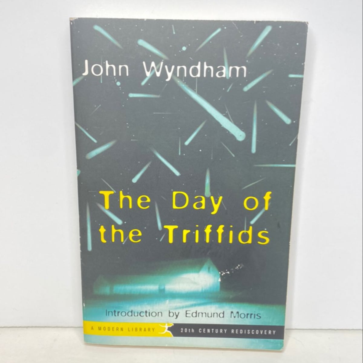 The Day of the Triffids by John Wyndham, Jeff VanderMeer
