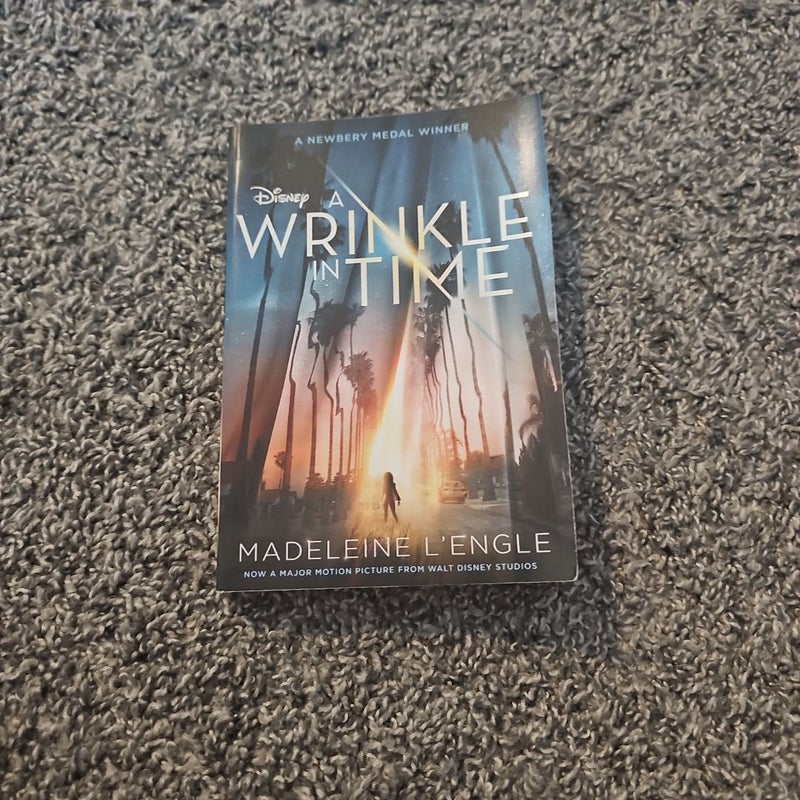 A Wrinkle in Time Movie Tie-In Edition