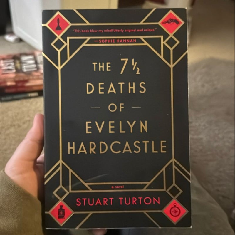 The 7½ Deaths of Evelyn Hardcastle