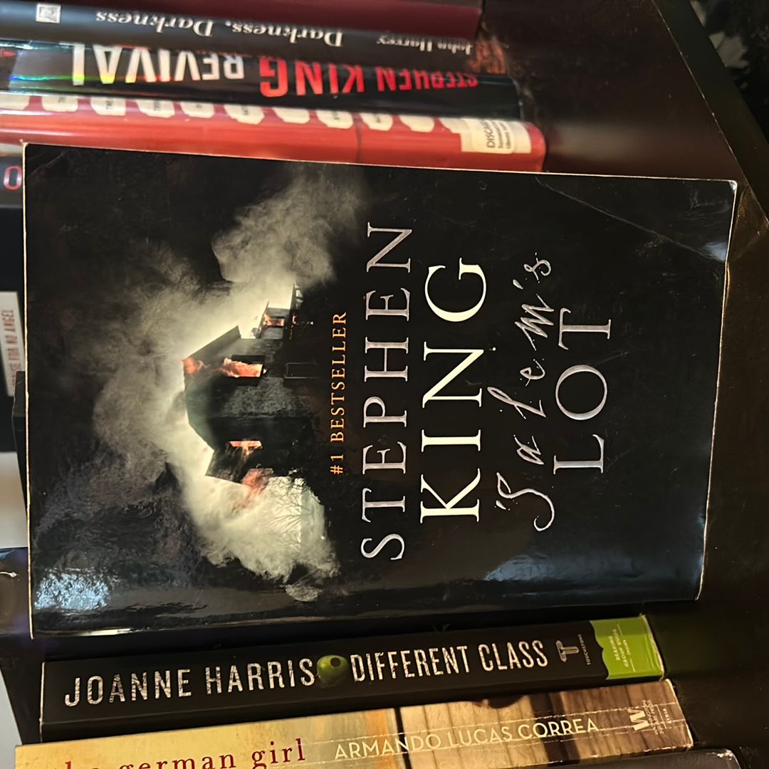 Stephen King 'Salem's Lot – Paperback, 2024 Vintage Books Edition, Introduction By Joe Hill
