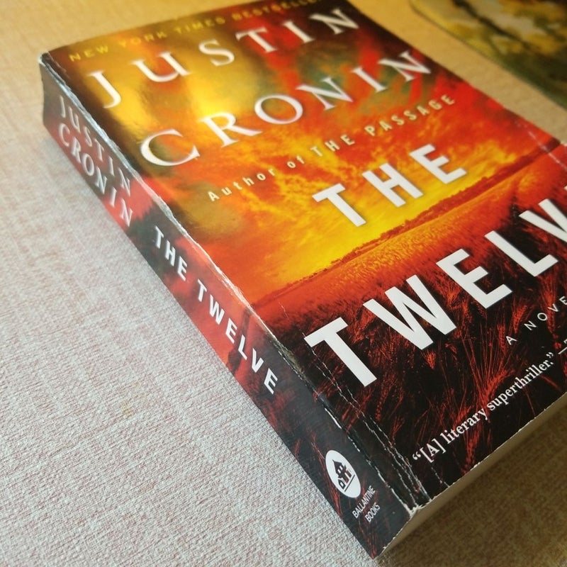 The Twelve (Book Two of the Passage Trilogy)