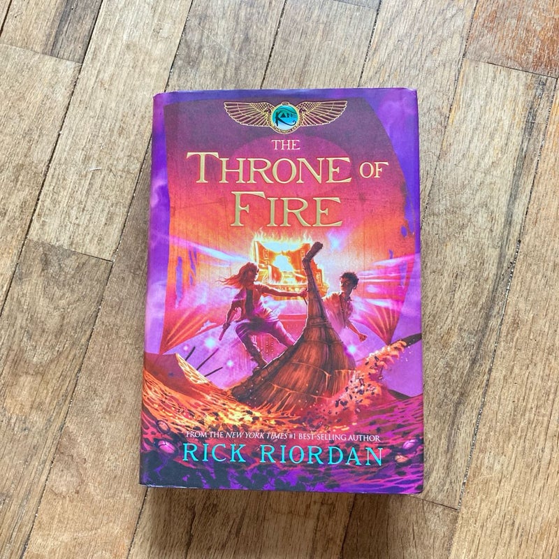 Throne of Fire (The Kane Chronicles, Book Two)