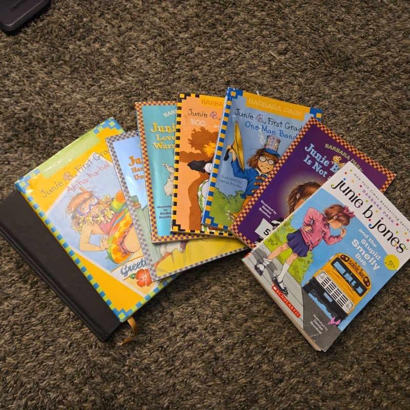 Junie B. Jones 8 Books Bundle