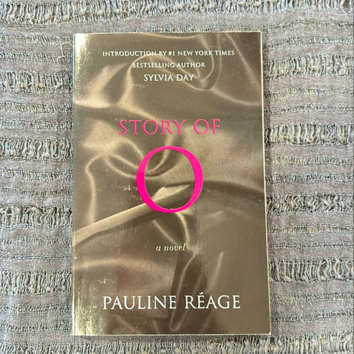 Story of O by Pauline Réage, Sabine D'Estree