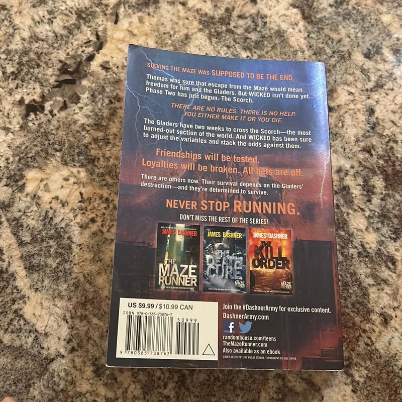 The Maze Runner Series Complete Collection Boxed Set (5Book) by James Dashner, Paperback