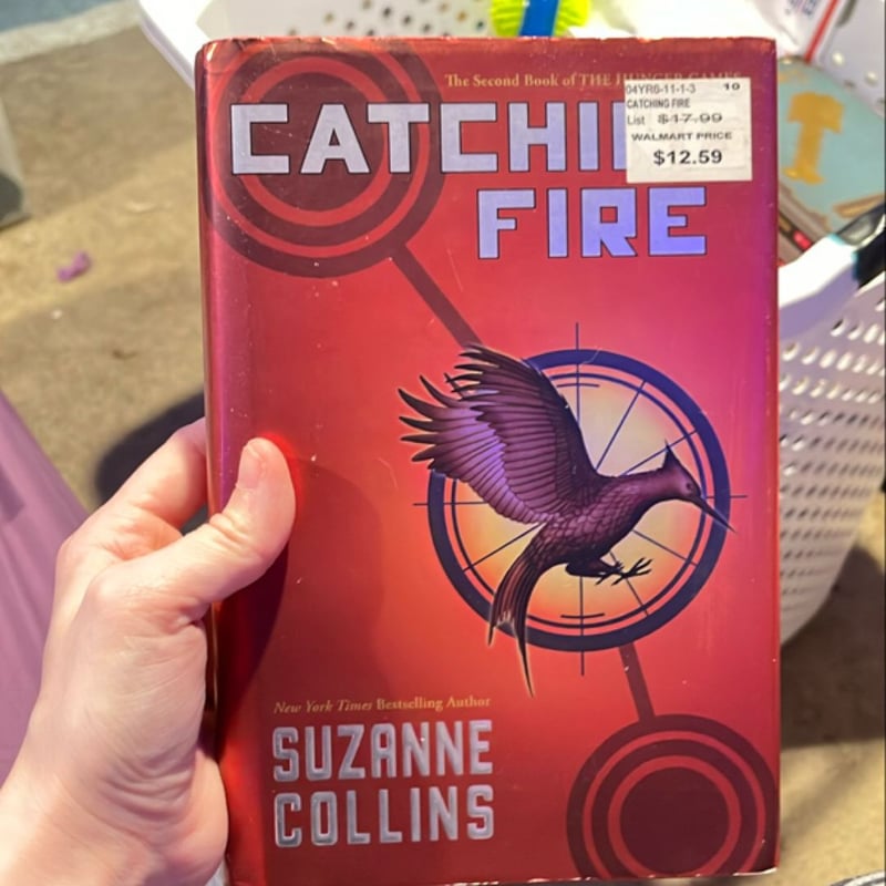 Catching Fire by Suzanne Collins, Hardcover | Pangobooks