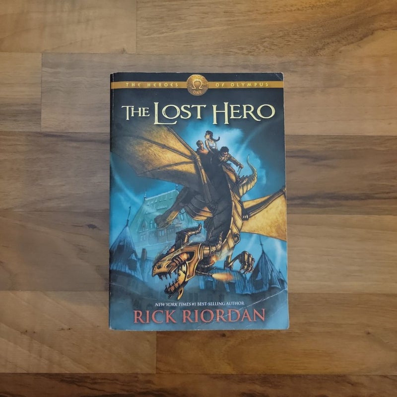 The Lost Hero (The Heroes of Olympus, Book One