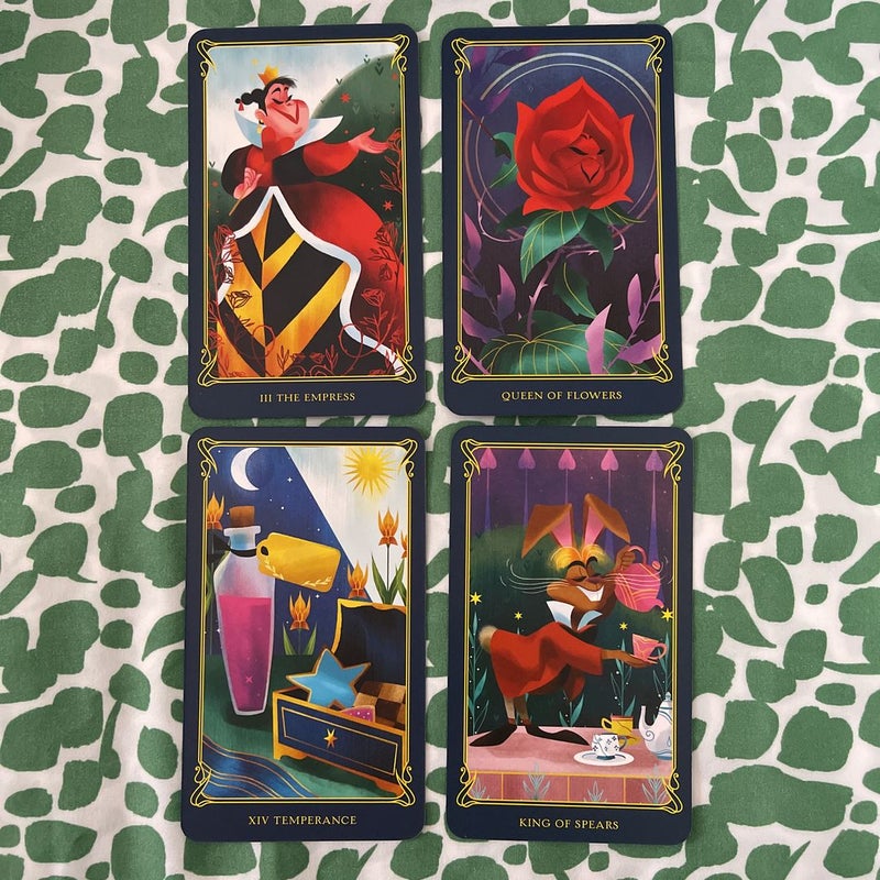 Alice in Wonderland Tarot Deck and by Siegel, Minerva