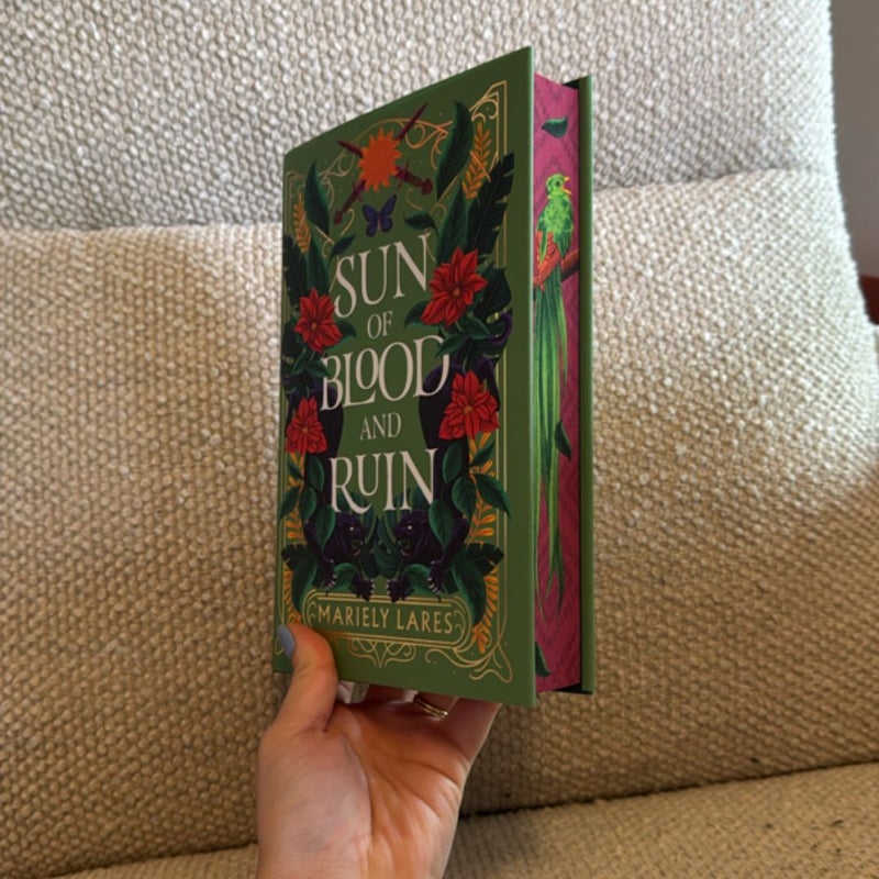 Sun of Blood and Ruin Fairyloot Excvlusive Edition