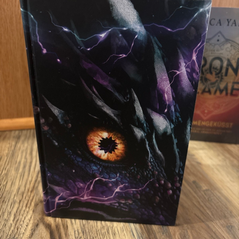 German special edition sprayed edges Fourth Wing Iron Flame Rebecca Yarros