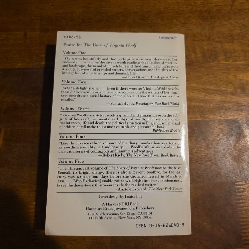 VINTAGE 1985 The Diary of Virginia Woolf, Volume Five (1936-1941) [Edited by Anne Olivier Bell, Assisted by Andrew McNeillie]