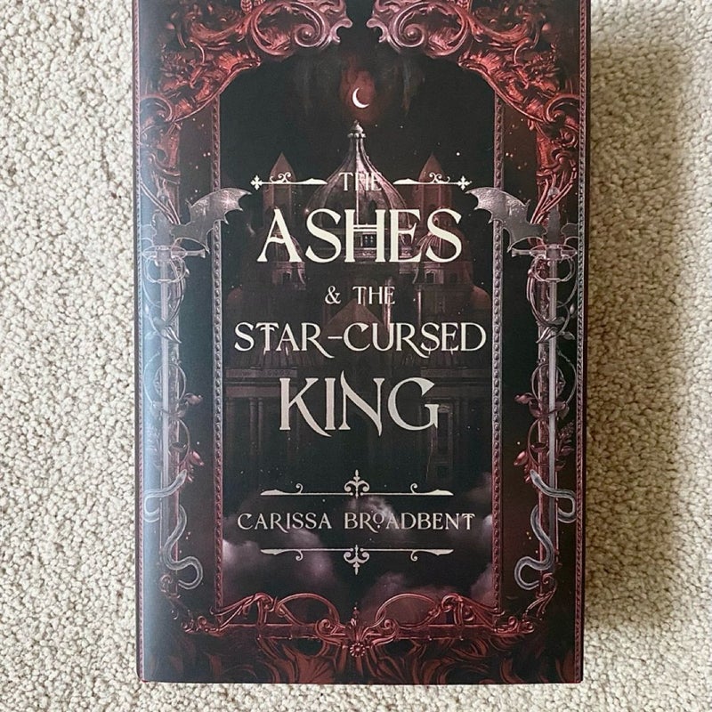 洋書 The Ashes and the Star-Cursed King The Ashes and the Star-Cursed King - Owlcrate Exclusive