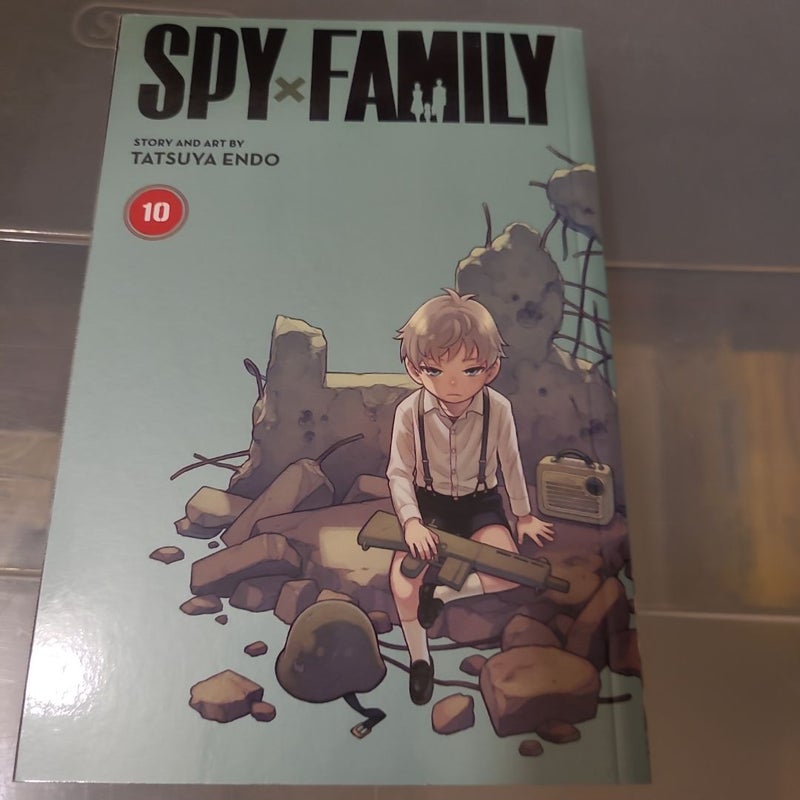 Spy X Family, Vol. 10