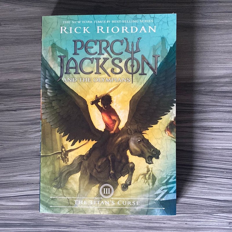 Percy Jackson and the Olympians, Book Three the Titan's Curse (Percy Jackson and the Olympians, Book Three)