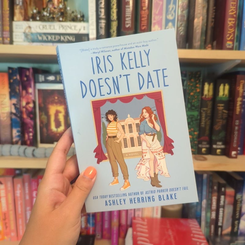 Iris Kelly Doesn't Date