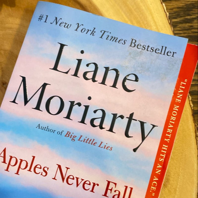 Apples Never Fall