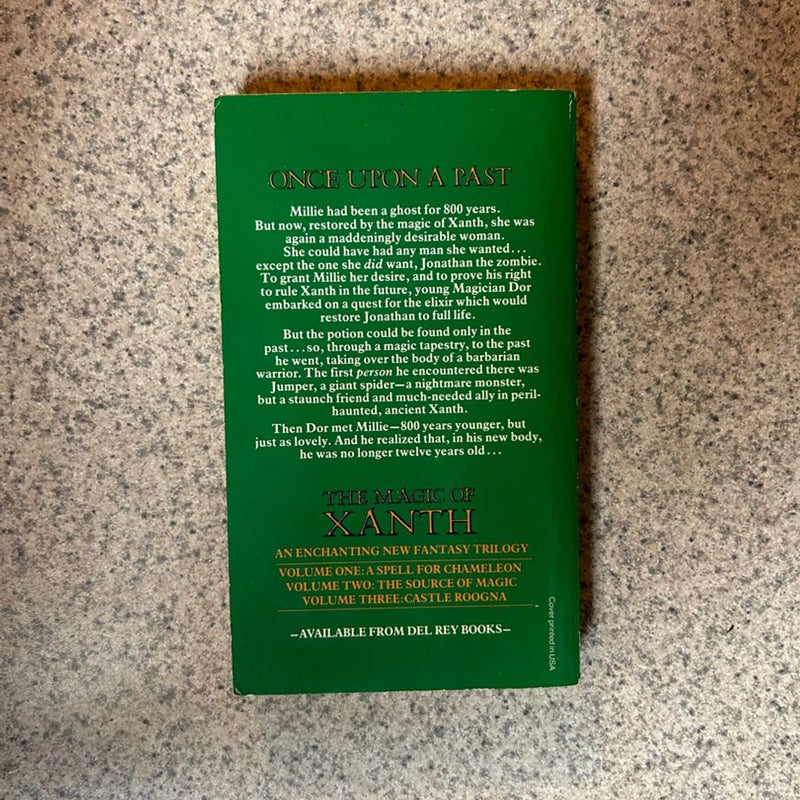 Castle Roogna-Xanth #3-1st Print 