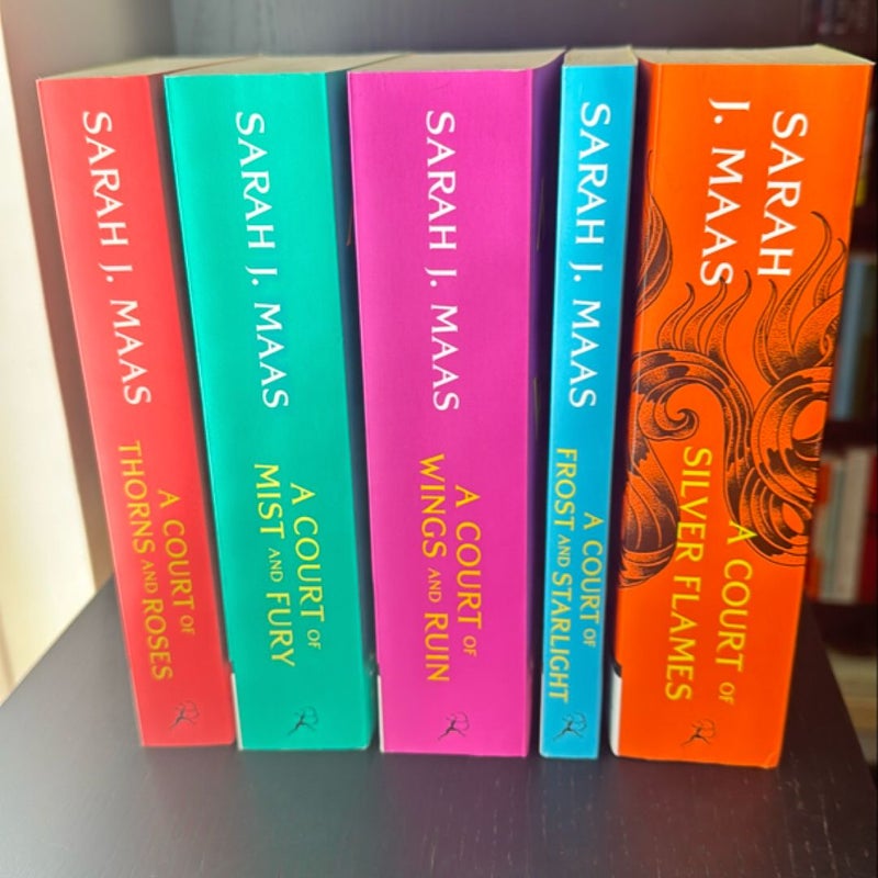 A Court of Thorns and Roses Paperback Set (5 Books)