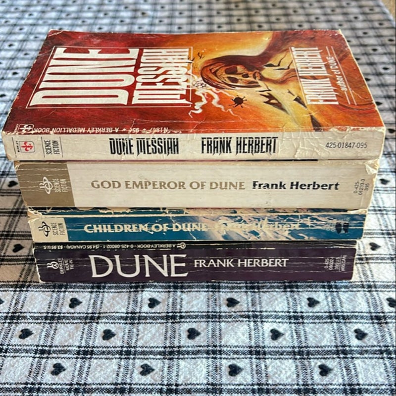 Dune BUNDLE (Dune | Children of Dune | Dune Messiah | God Emporeror of Dune)