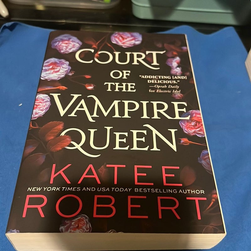 Court of the Vampire Queen