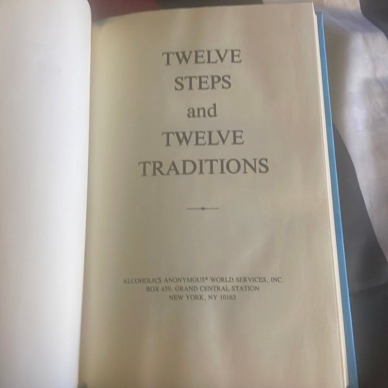 Twelve Steps and Twelve Traditions Trade Edition