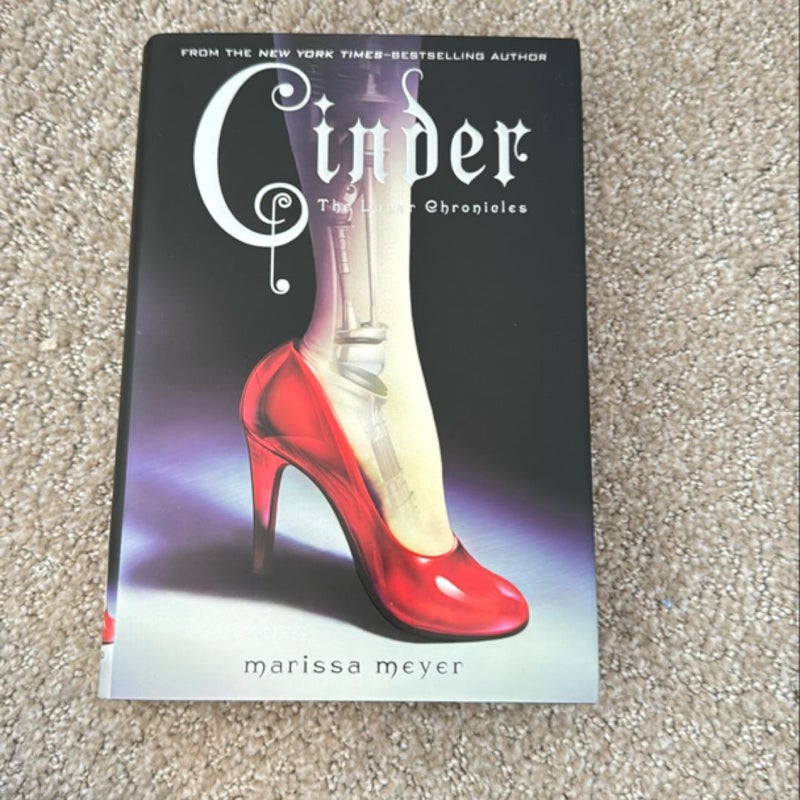 Out of print cover Cinder