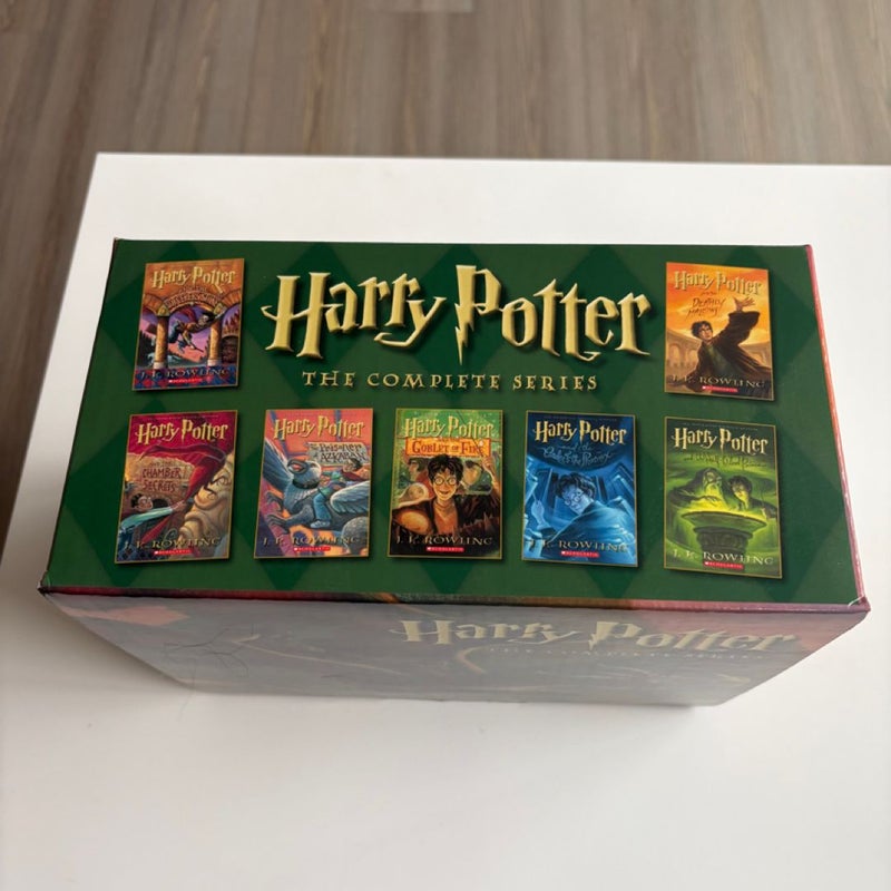 Harry Potter Paperback Boxset #1-7