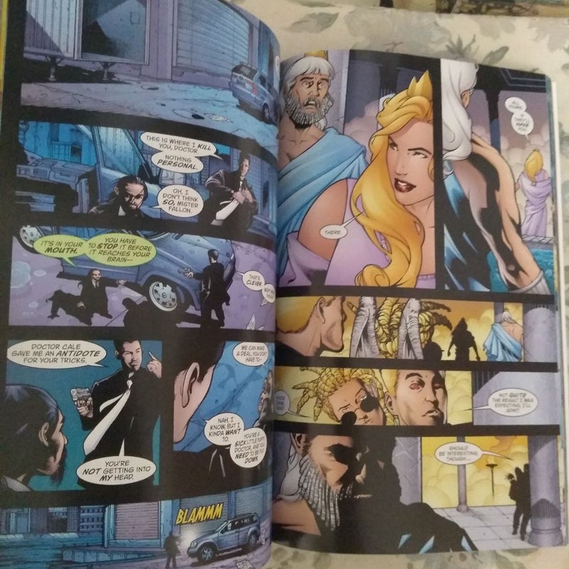 Wonder Woman by Greg Rucka Vol. 1