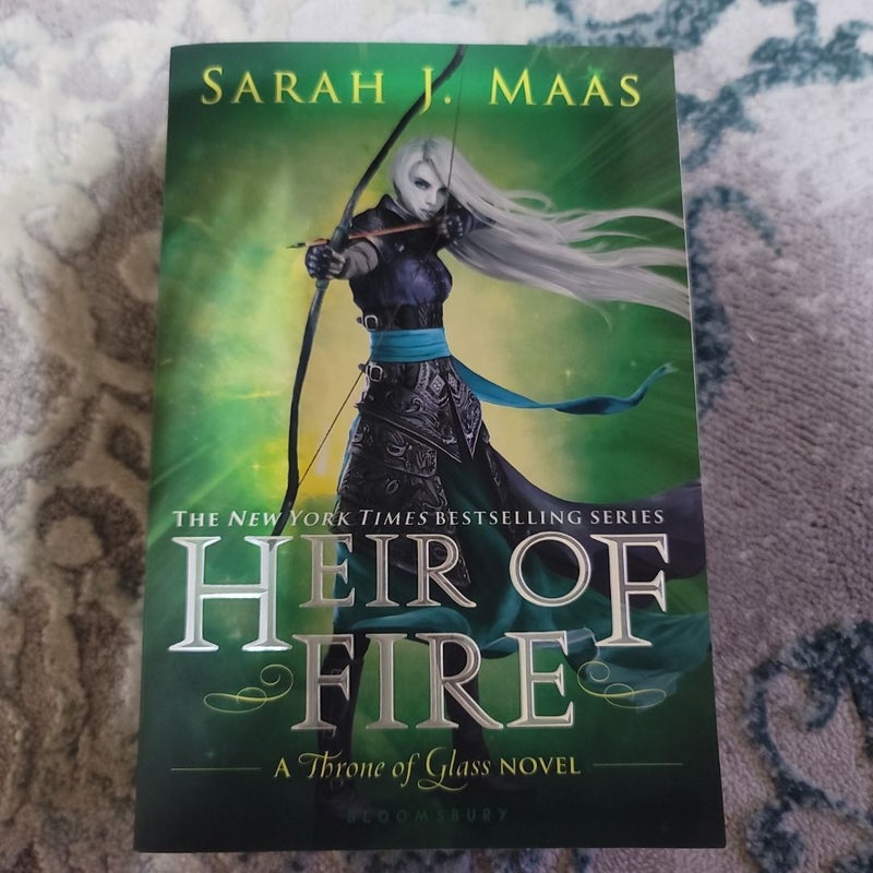 SIGNED!! Heir of Fire