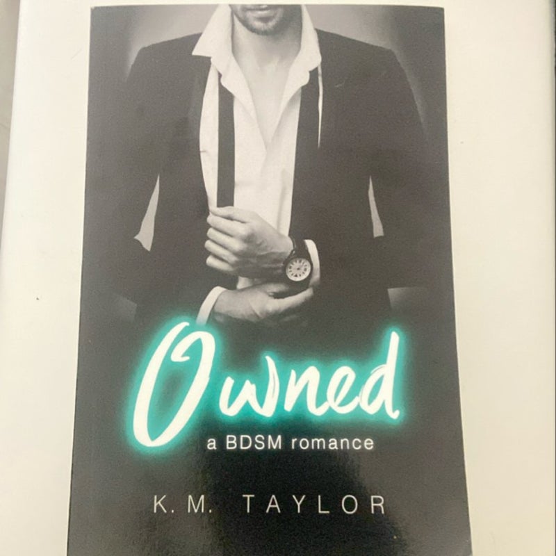 Owned: A BDSM Romance 