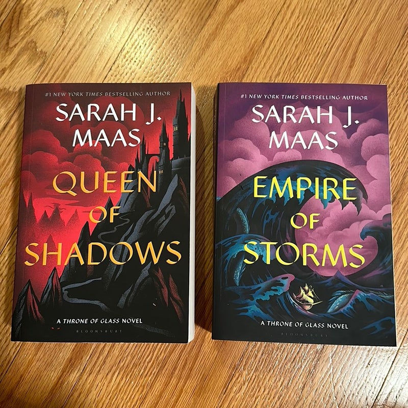 Throne of Glass Complete Series (paperback) 