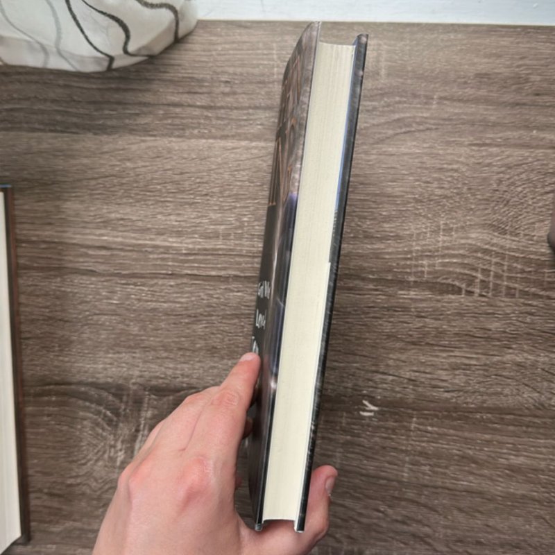 The Girl Who Loved Tom Gordon