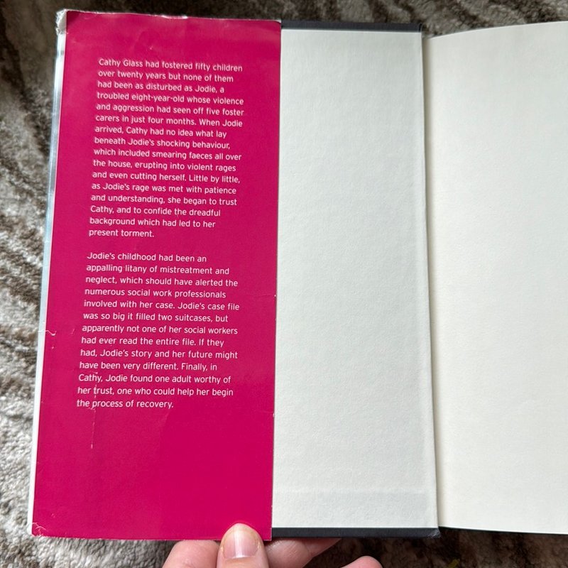 Damaged the Heartbreaking True Story of a Child by Cathy Glass