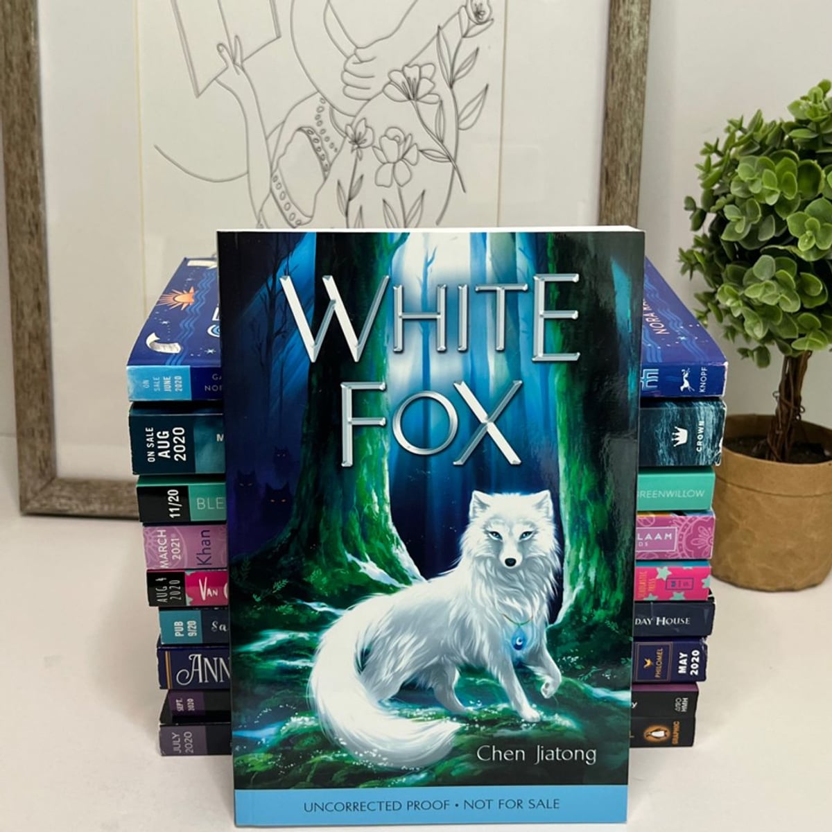 White Fox Dilah and the Moon Stone (ARC) by Chen
