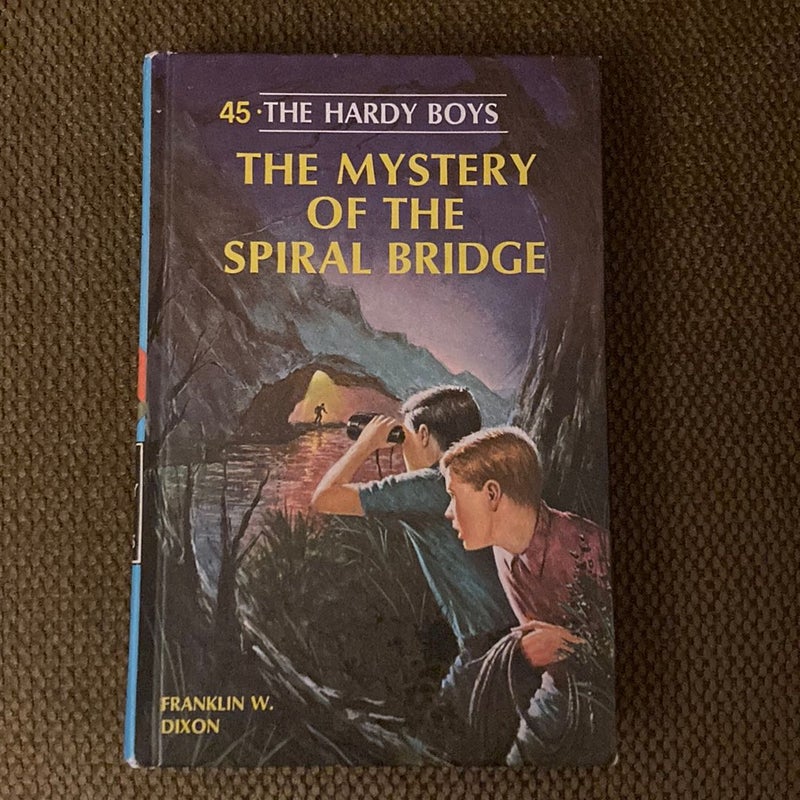 Hardy Boys #45: Mystery of the Spiral Bridge