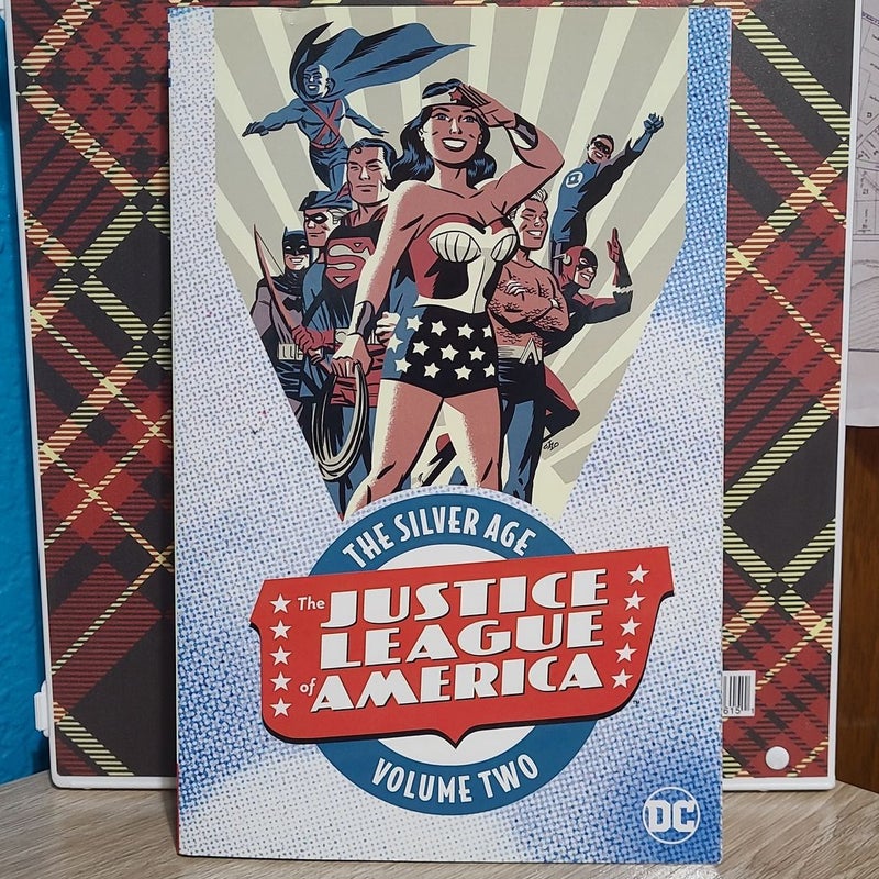 Justice League of America: the Silver Age Vol. 2