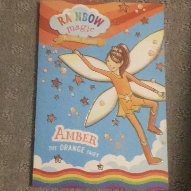 Rainbow Magic Rainbow Fairies Book #2: Amber the Orange Fairy