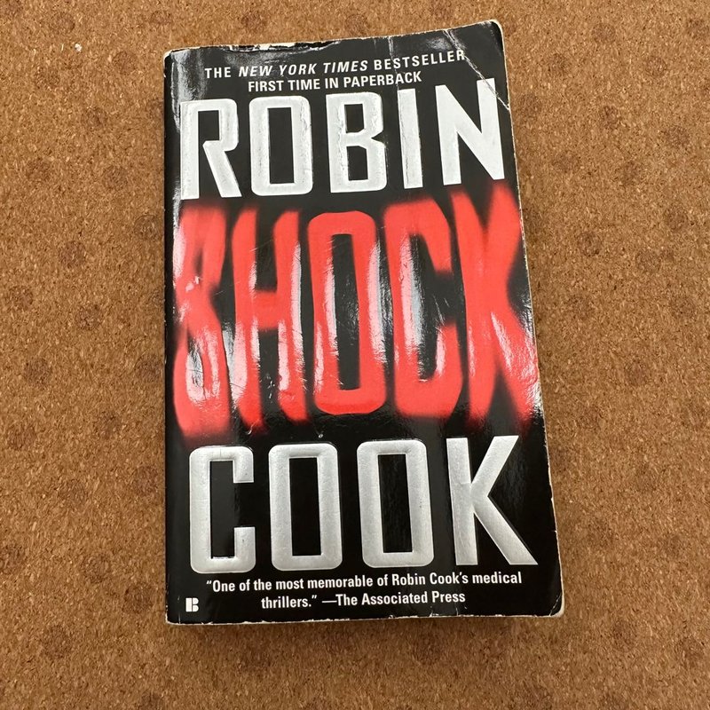 Shock by Robin Cook, Paperback | Pangobooks