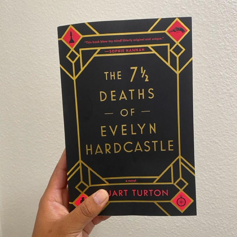 The 7½ Deaths of Evelyn Hardcastle