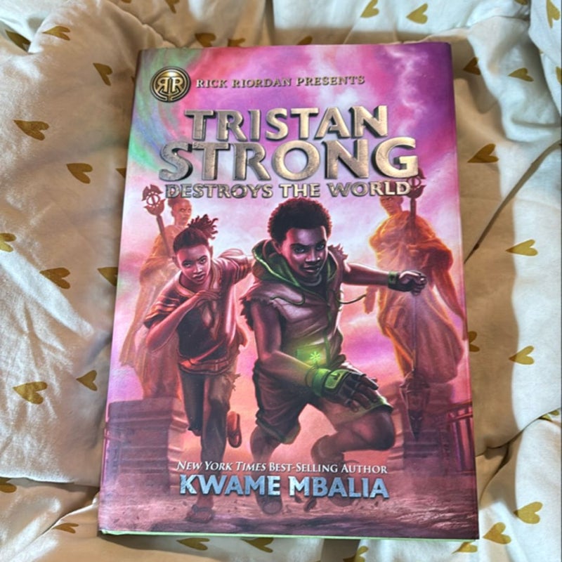 Tristan Strong Destroys the World (a Tristan Strong Novel, Book 2)