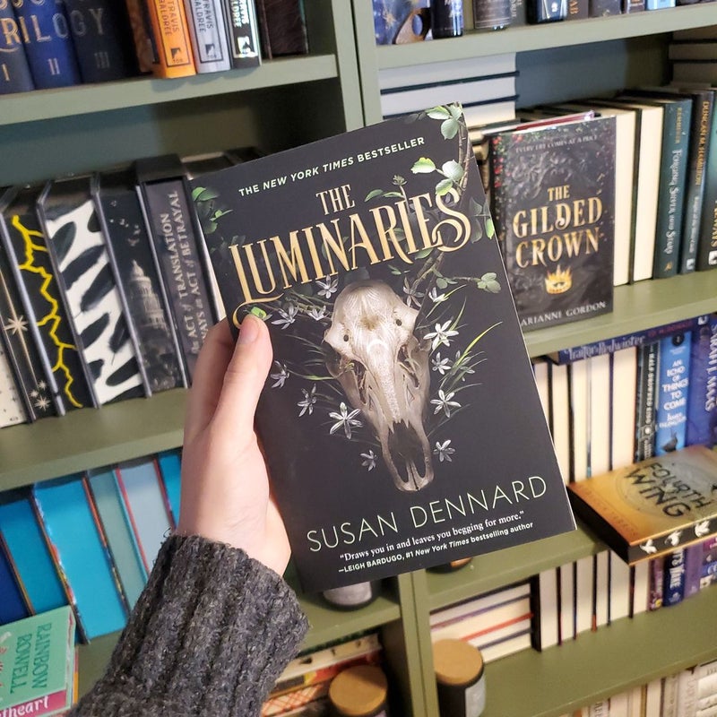 The Luminaries by Susan Dennard, Paperback | Pangobooks