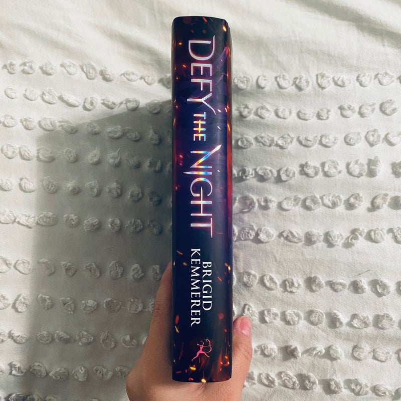 Defy The Night by Brigid Kemmerer, Hardcover Pangobooks
