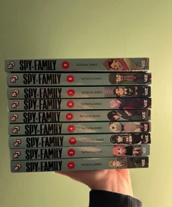 Spy X Family, Vol. 1-9 Set