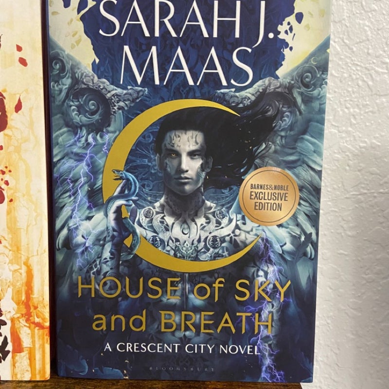 Crescent city house of earth and blood & house of sky and breath 