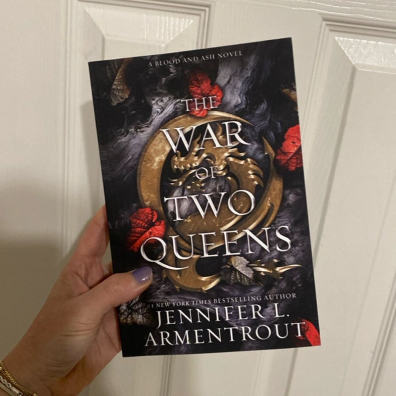 The War of Two Queens
