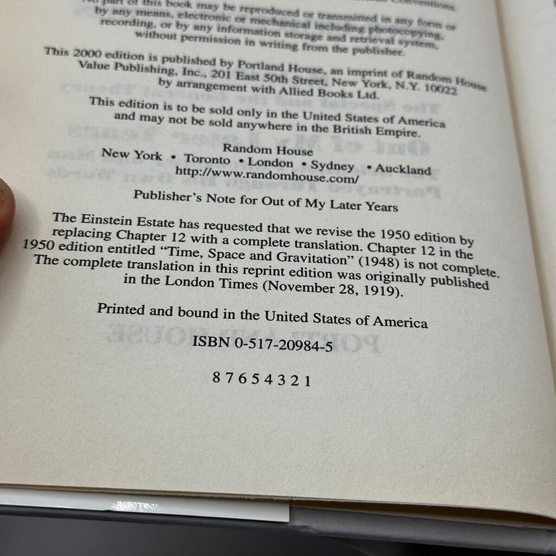 Albert Einstein in His Own Words (2000 1st ed 1st print)
