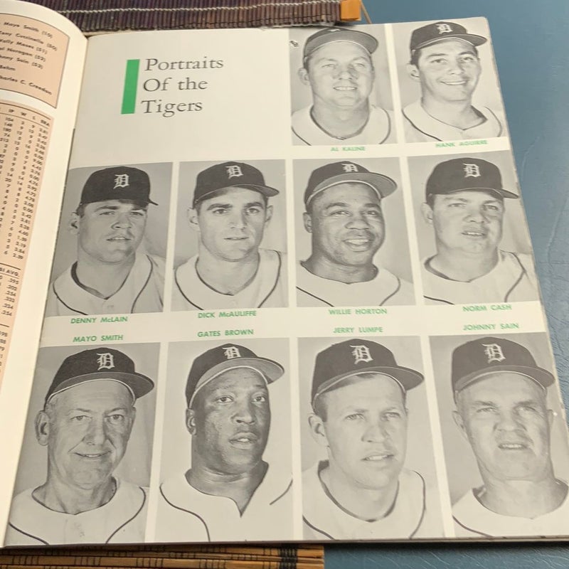 TIGERS YEARBOOK 1967